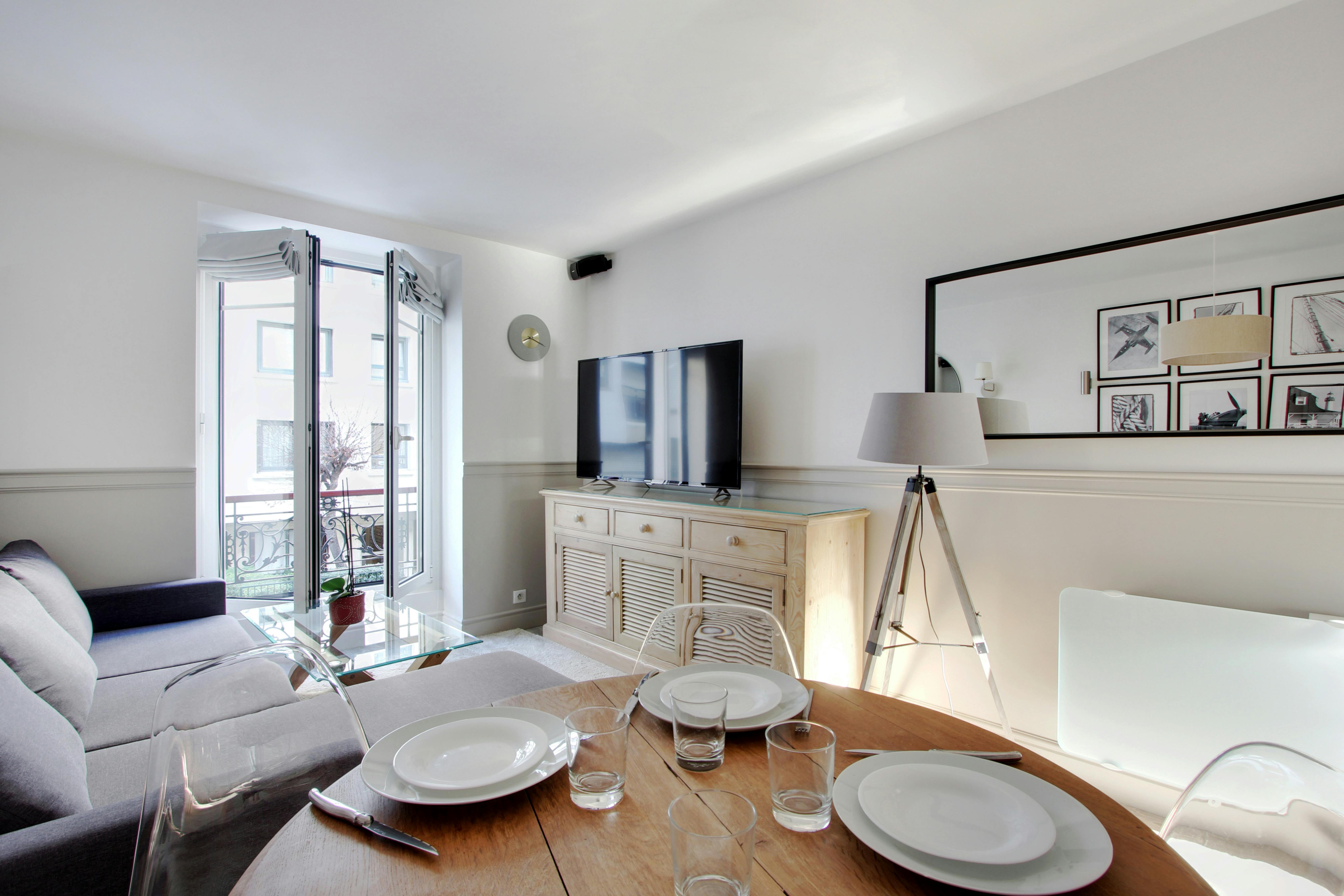 Apartment Paris, 1 bed — photo 1