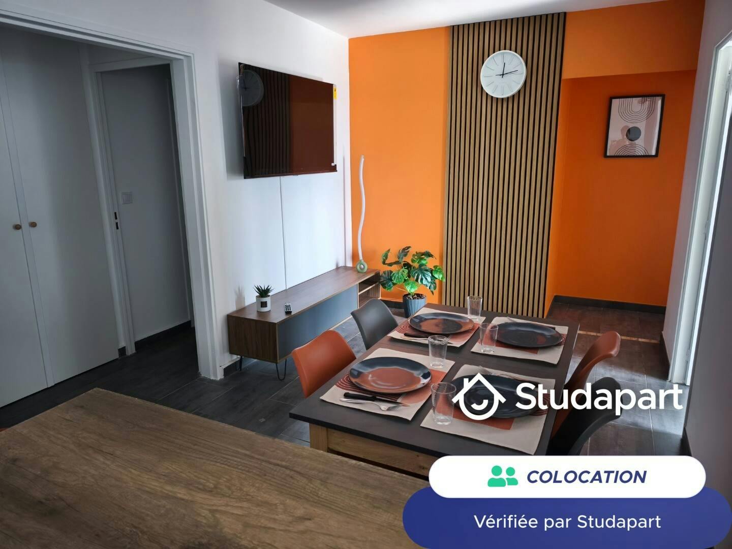 Privat rum att hyra för 587 € i månaden i Vitrolles, Les ormeaux
