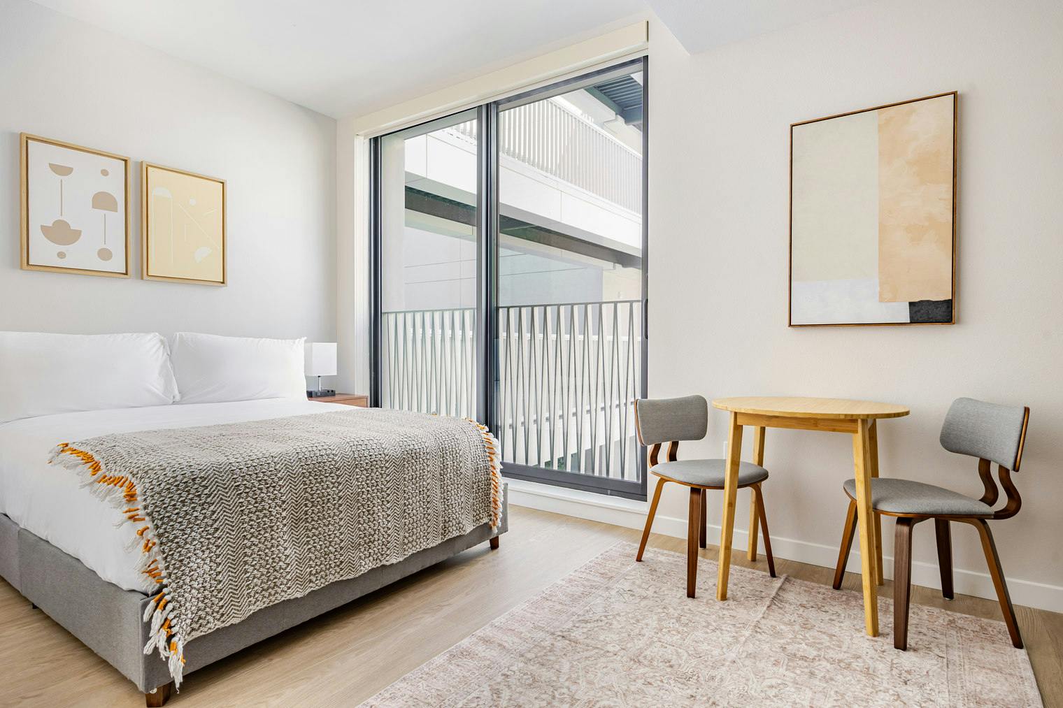 Studio zu mieten für $2,745 pro Monat in Los Angeles, Mesnager Street