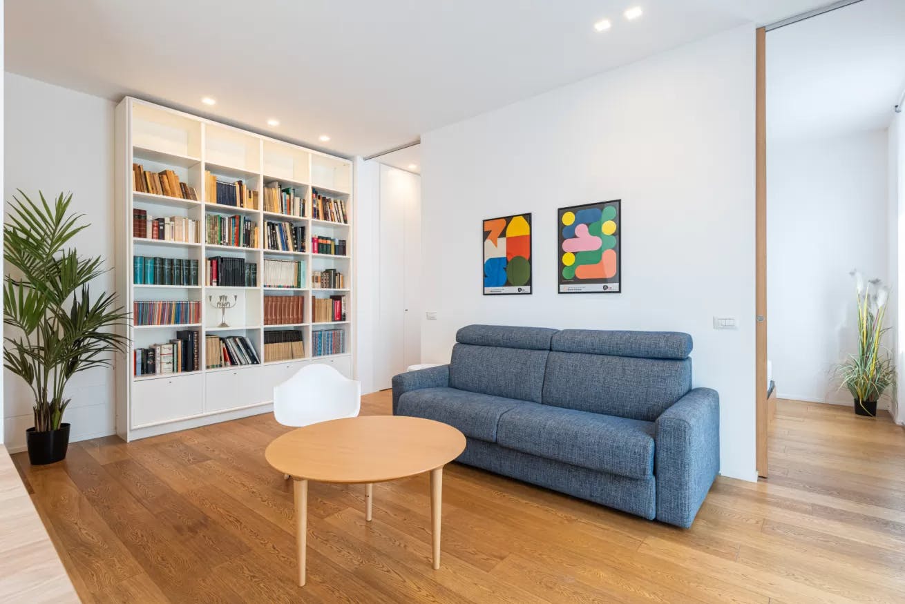 Via Caccialepori, Milan