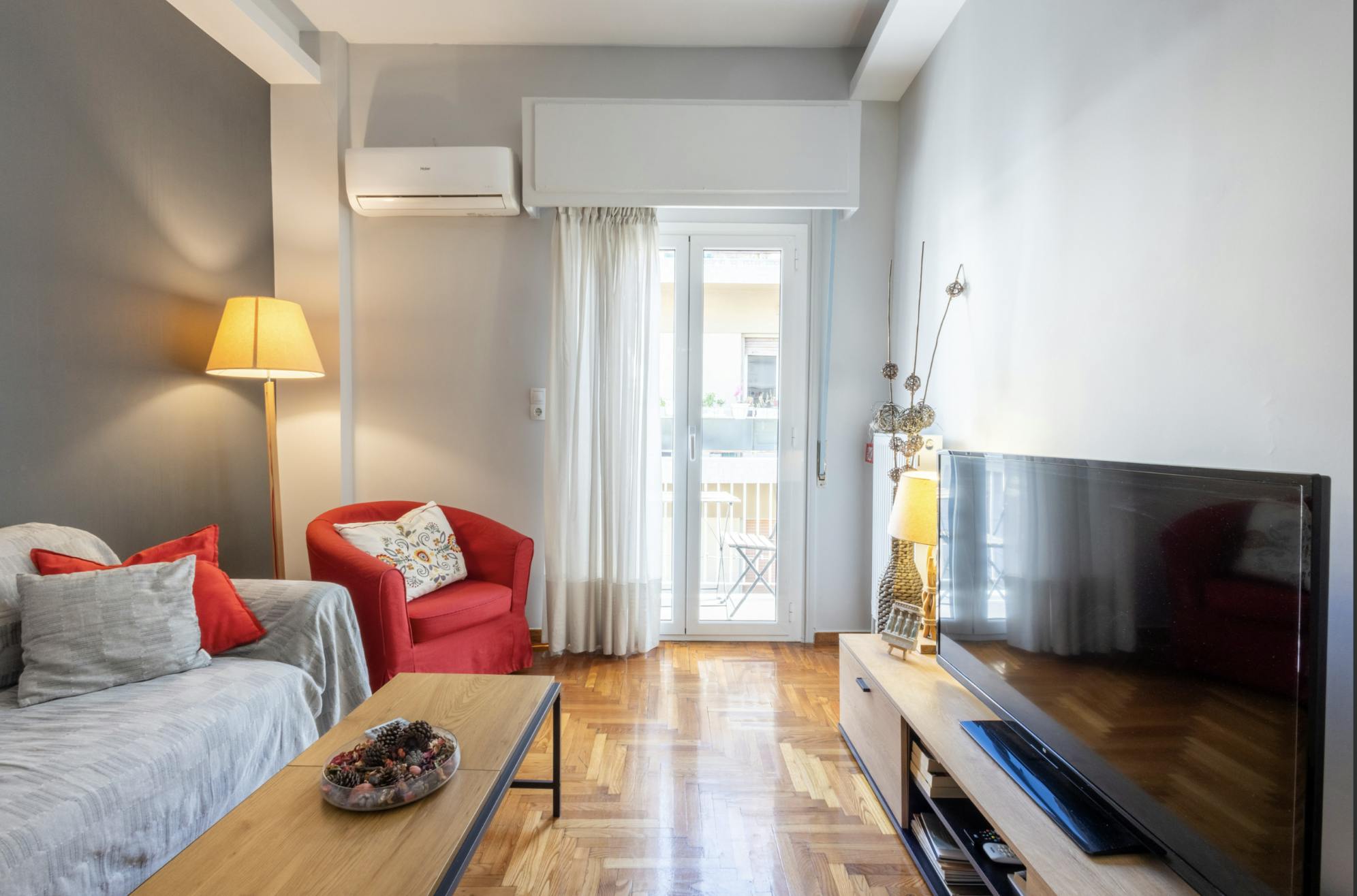 Karidi, Athina preview