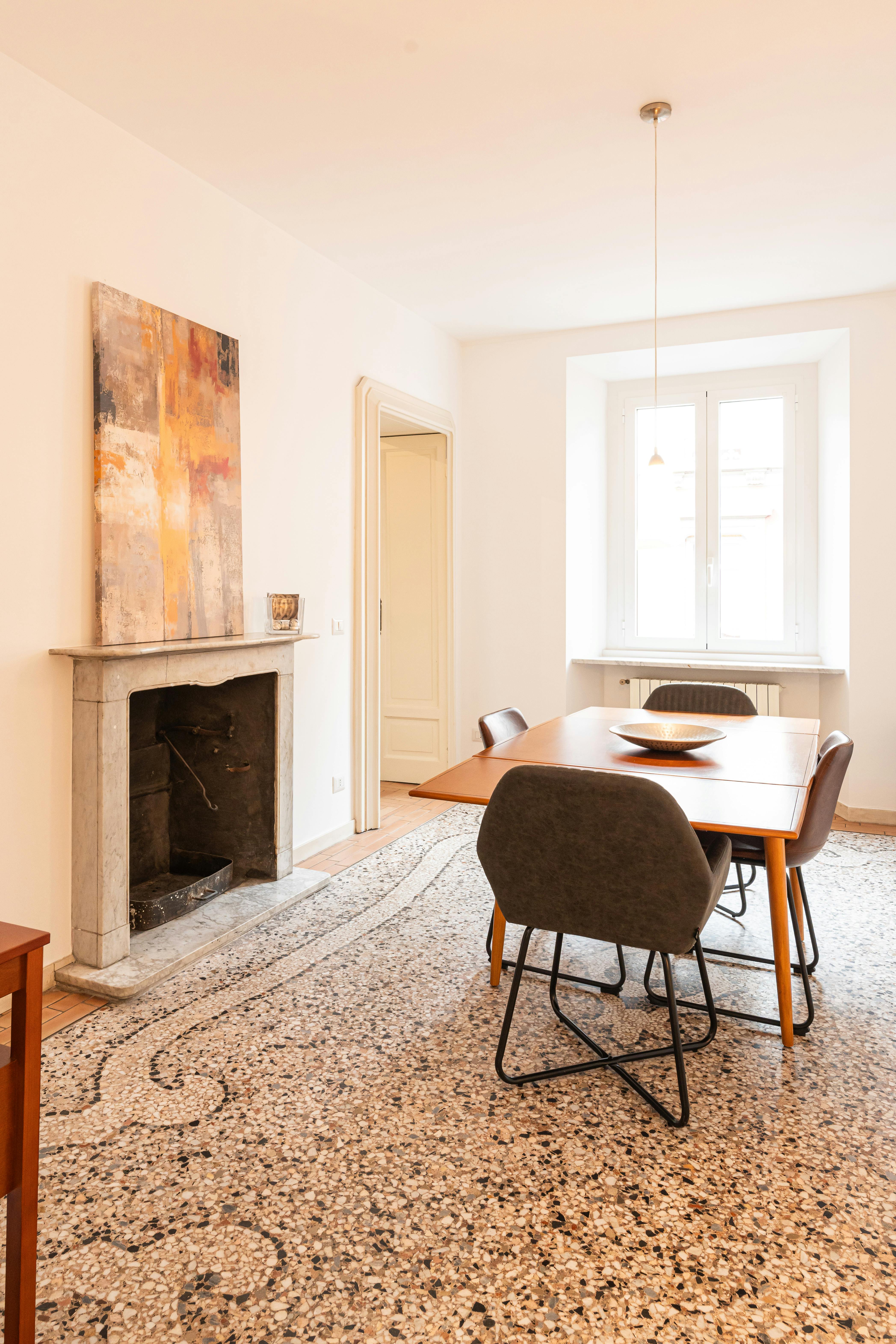 Via Solferino, Milan