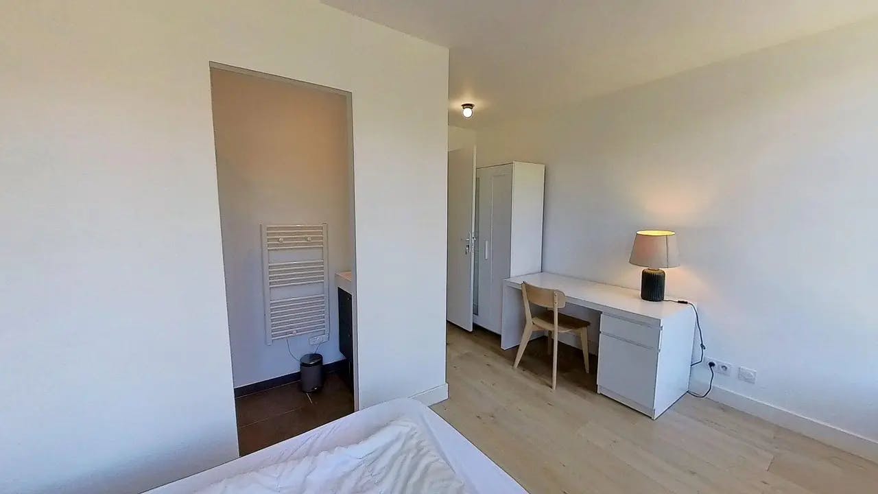 Apartment Talence, 1 bed, 11m² — photo 15