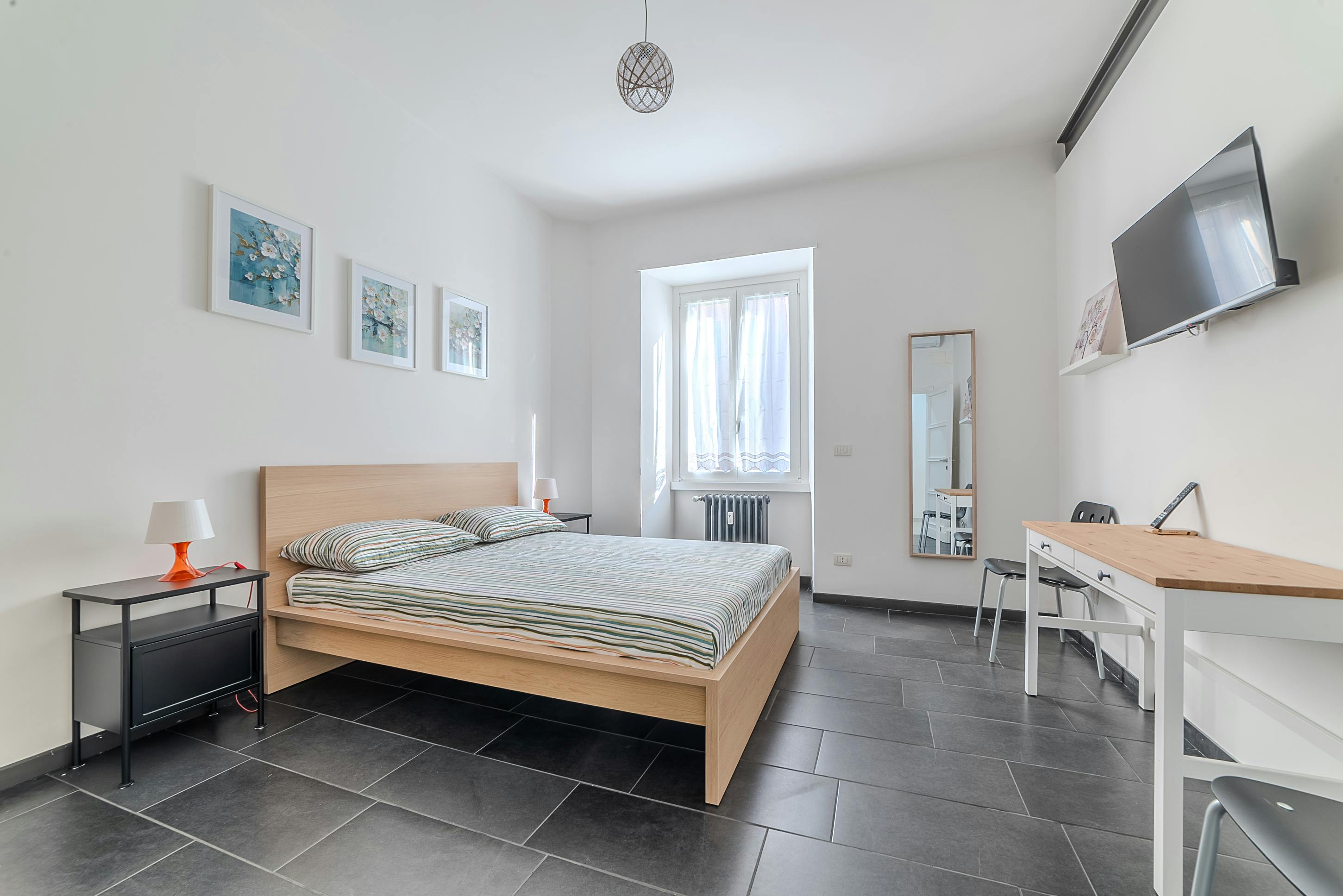 Via S. Vincenzo de' Paoli, Rome preview