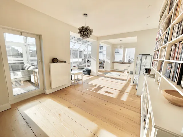 5-Bedroom House in Saalburgstraße, Friedrichsdorf (1602358) room image 1