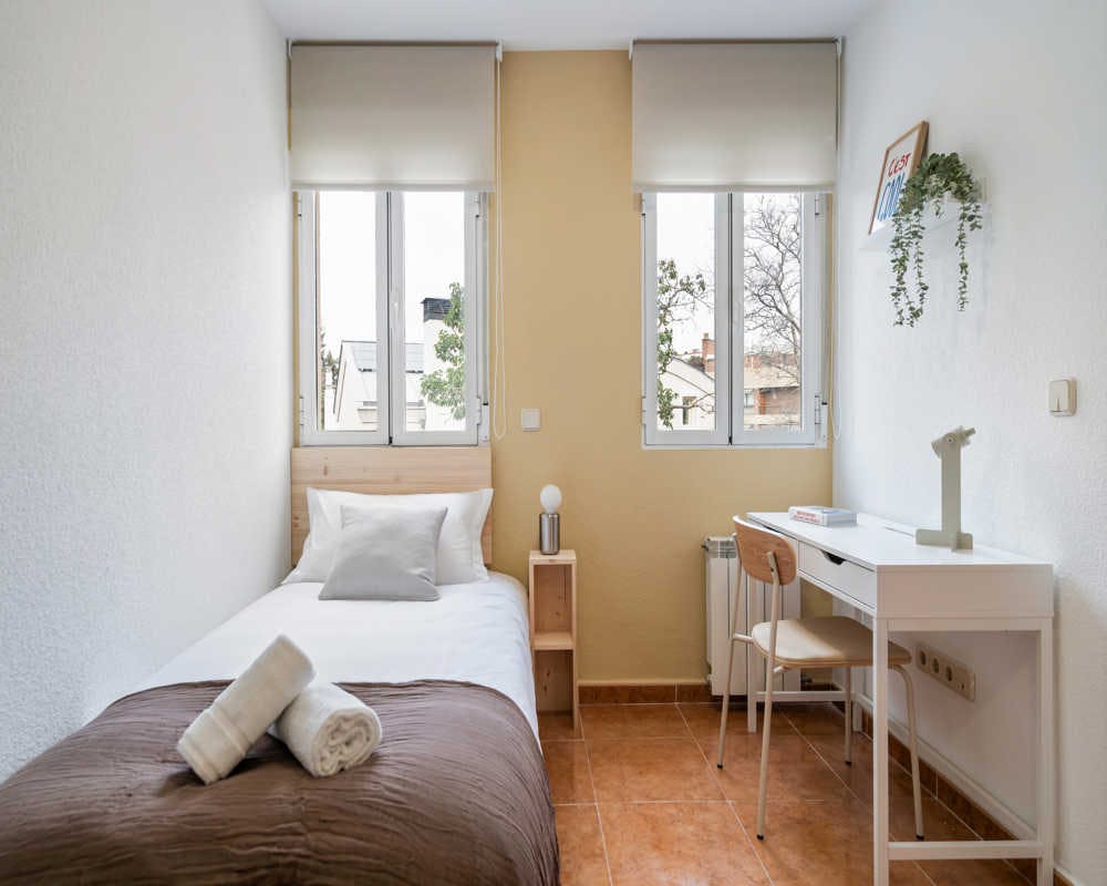 Calle de Triana, Madrid preview