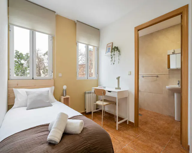 Private room in Calle de Triana, Madrid (1602466) room image 2