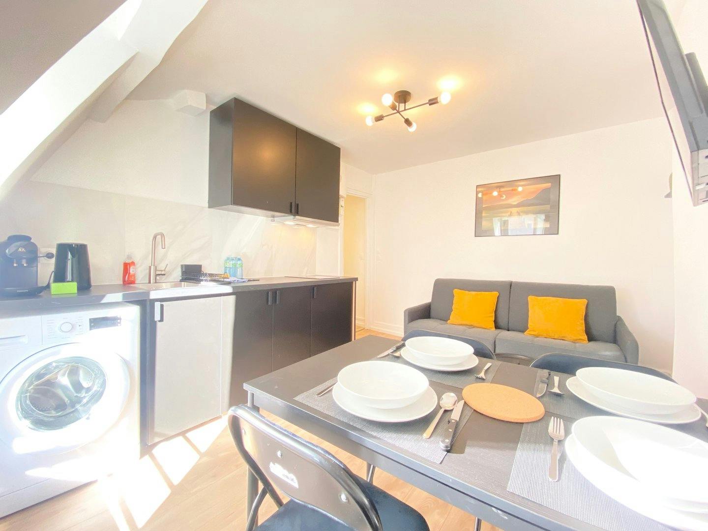 Avenue Stephen Pichon, Paris preview