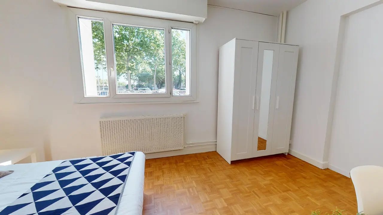Private room in Rue Lamothe, Lyon (1602573) room image 2