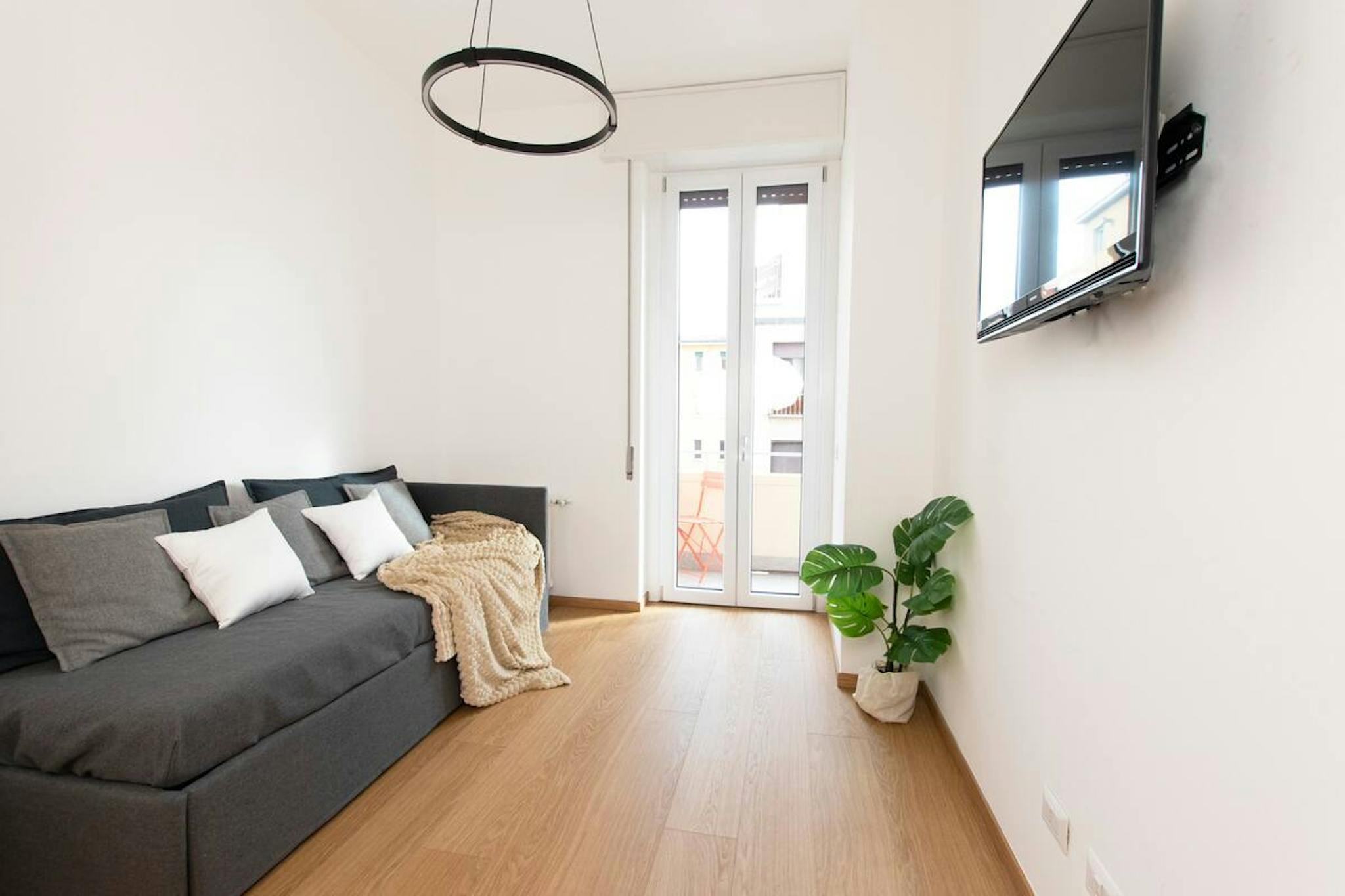 Via Cicco Simonetta, Milan preview