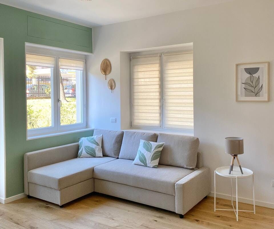 Via dei Guarneri, Milan