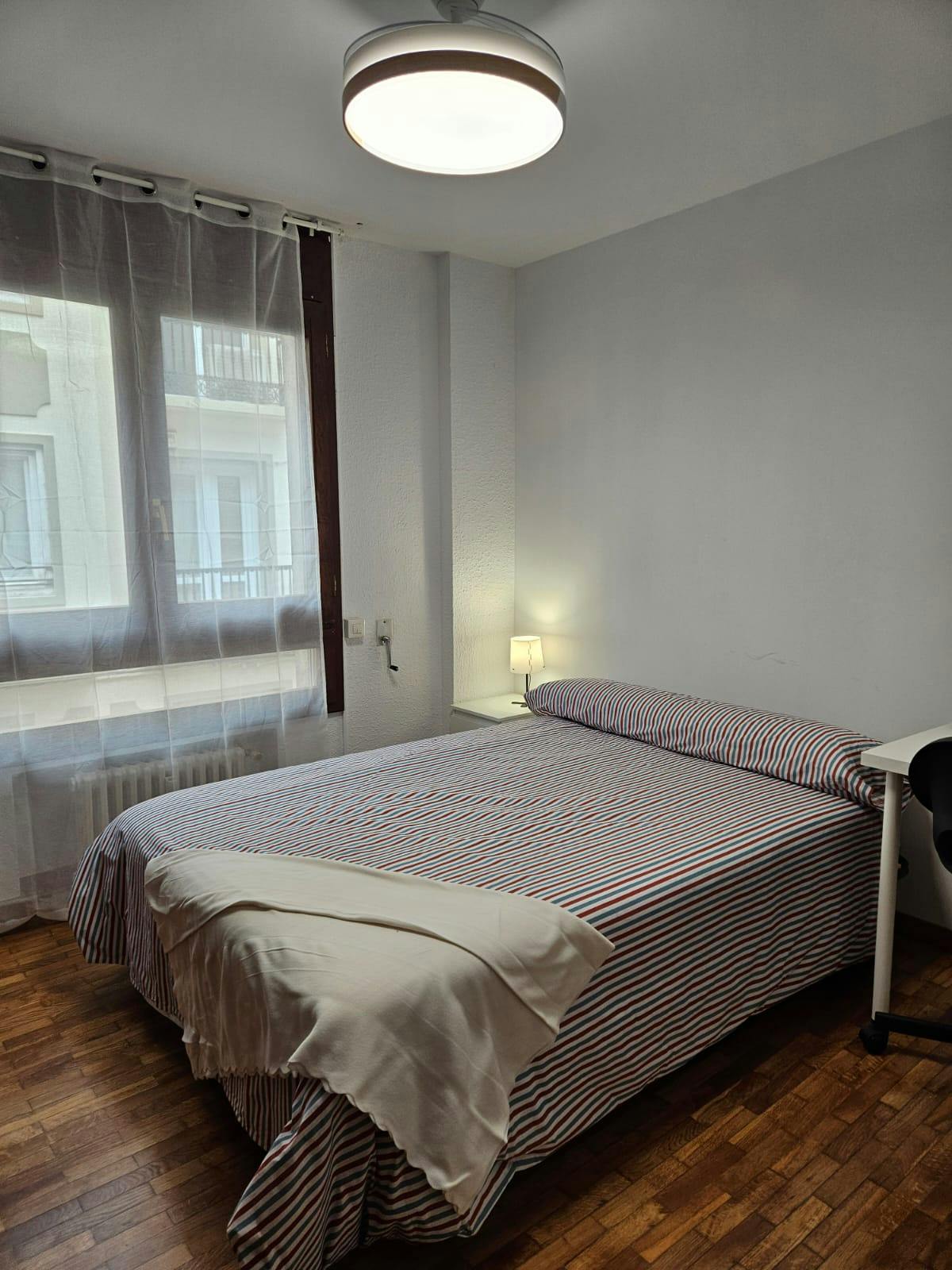 Apartment Zaragoza, 1 bed, 16m² — photo 1