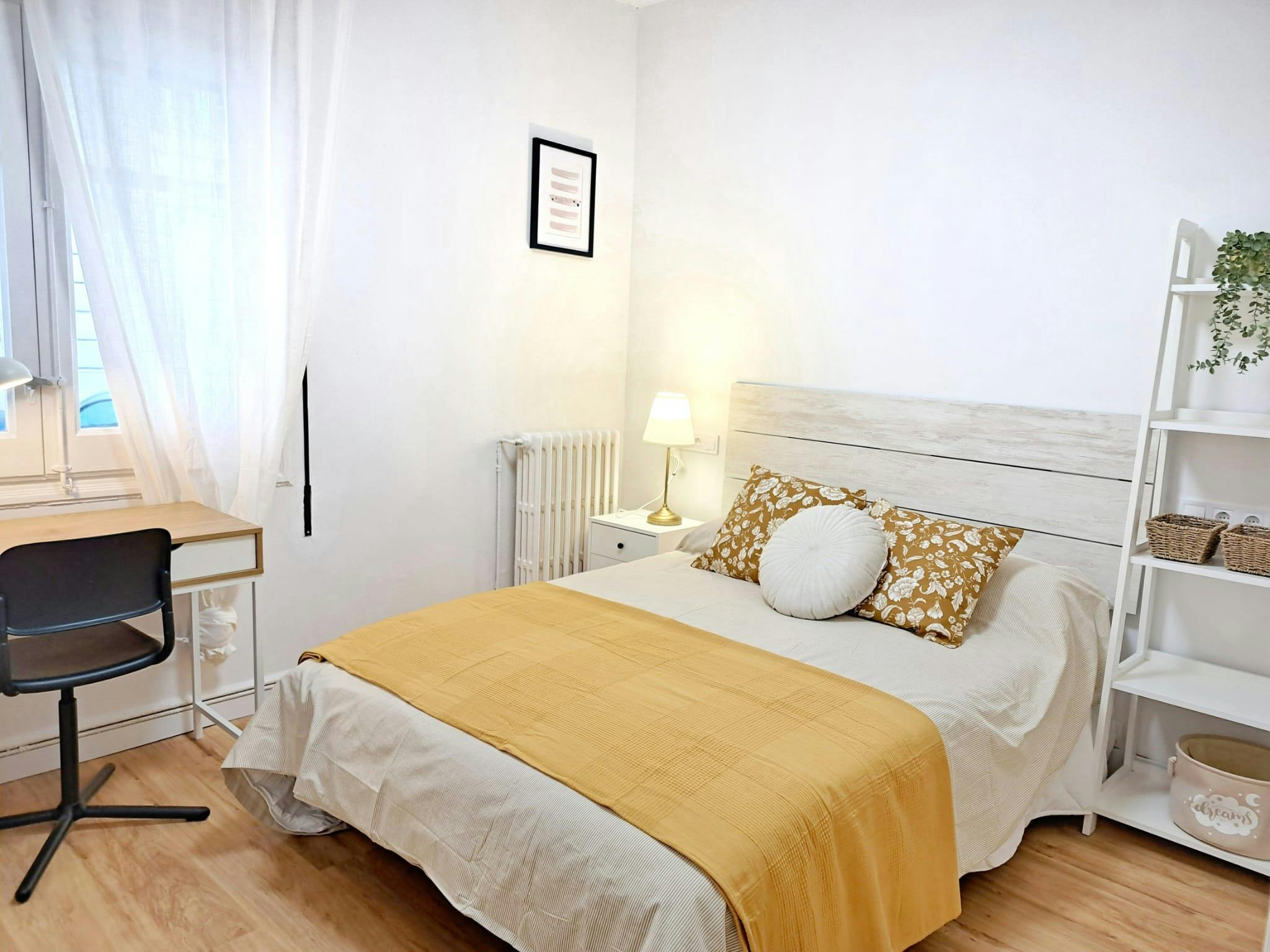 Calle de Martín Ruizanglada, Zaragoza preview