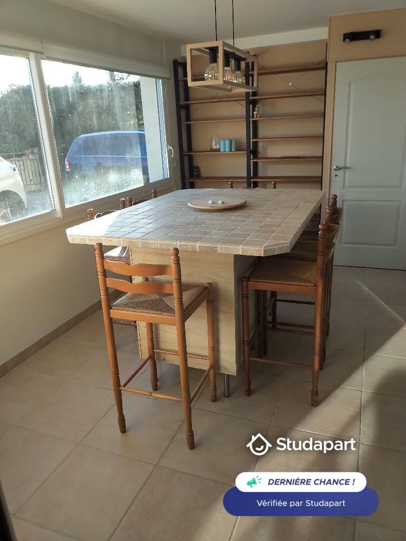 Apartment for rent for €1,010 per month in Fargues-Saint-Hilaire, Le Tertre des Forges