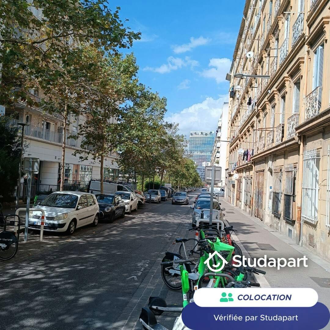 Pièce à Marseille