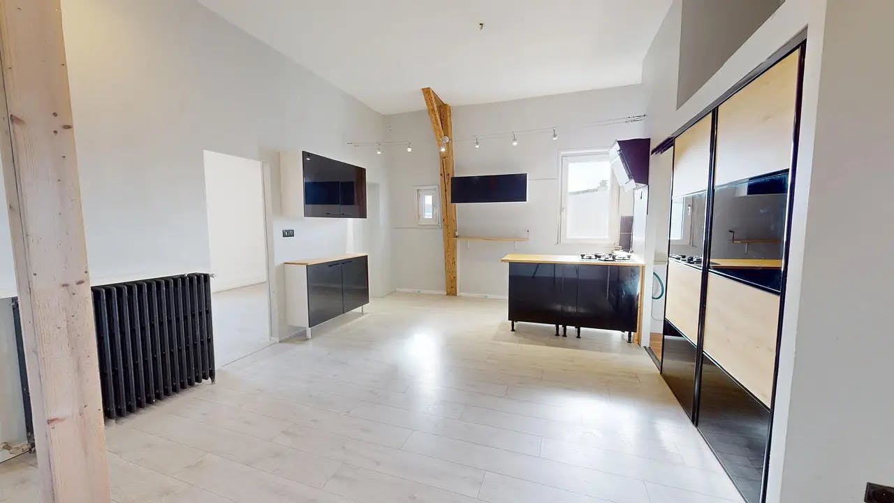Apartament de închiriat pentru 770 EUR pe lună în Clermont-Ferrand, Boulevard Gergovia