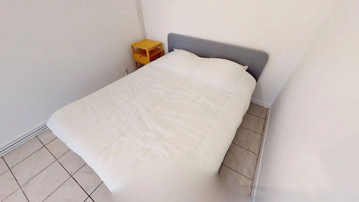 Private room in Place des Géants, Grenoble