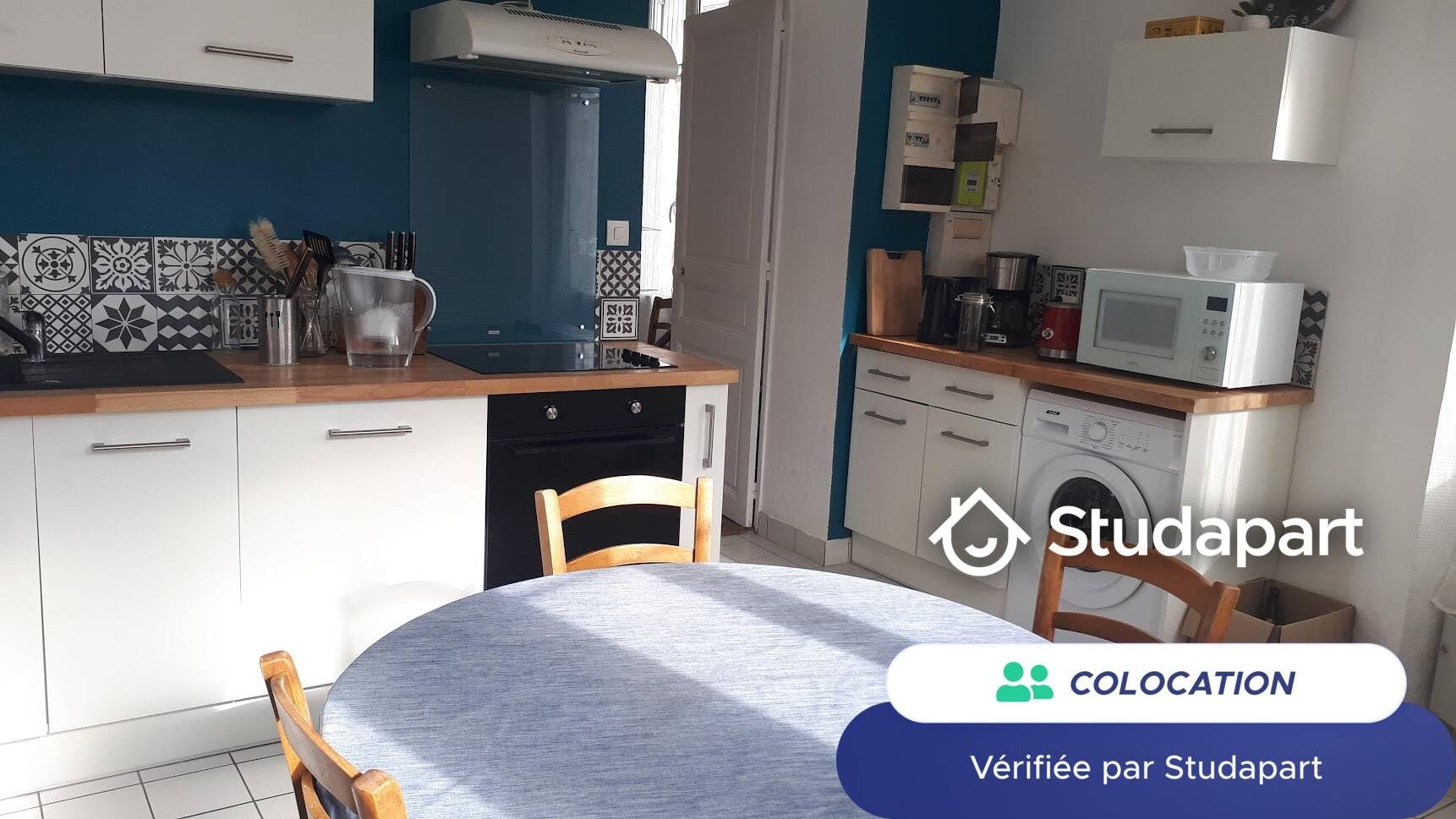 Private room for rent for €410 per month in Poitiers, Rue du Faubourg du Pont Neuf