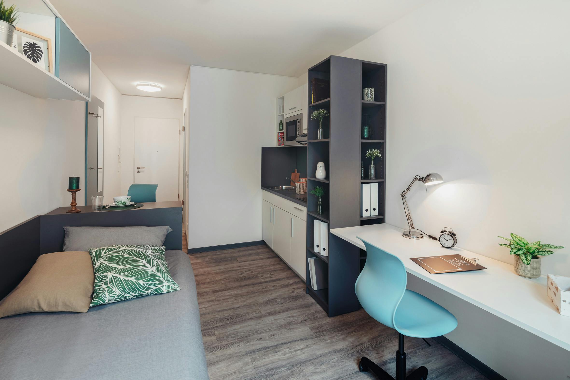 Studio te huur voor € 609 per maand in Dresden, Holzhofgasse