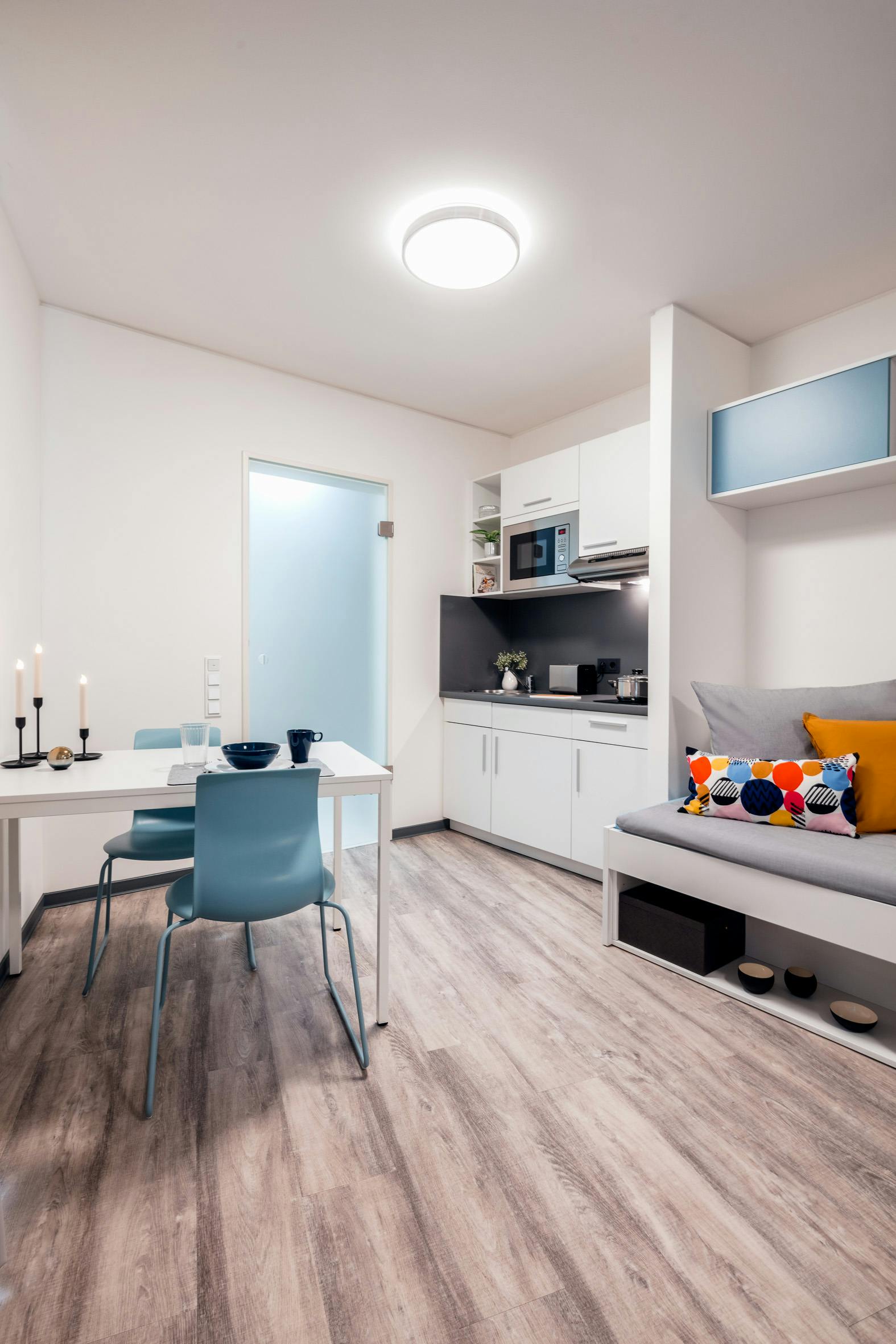 Studio for rent for €699 per month in Dresden, Holzhofgasse