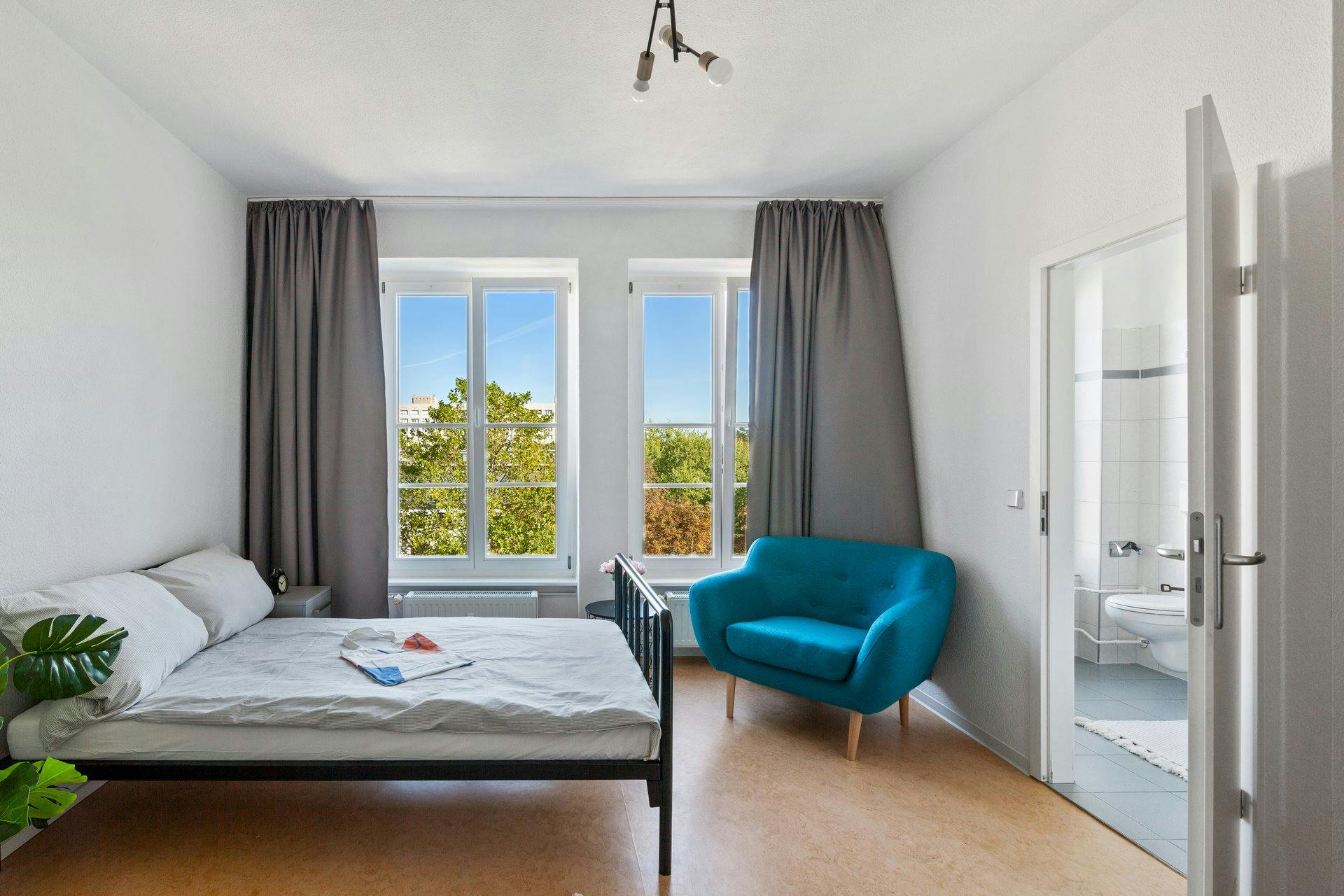 Studio te huur voor € 649 per maand in Dresden, Güntzstraße