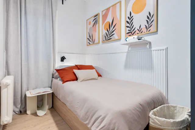 Private room in Carrer de Nàpols, Barcelona (1604009) room image 1