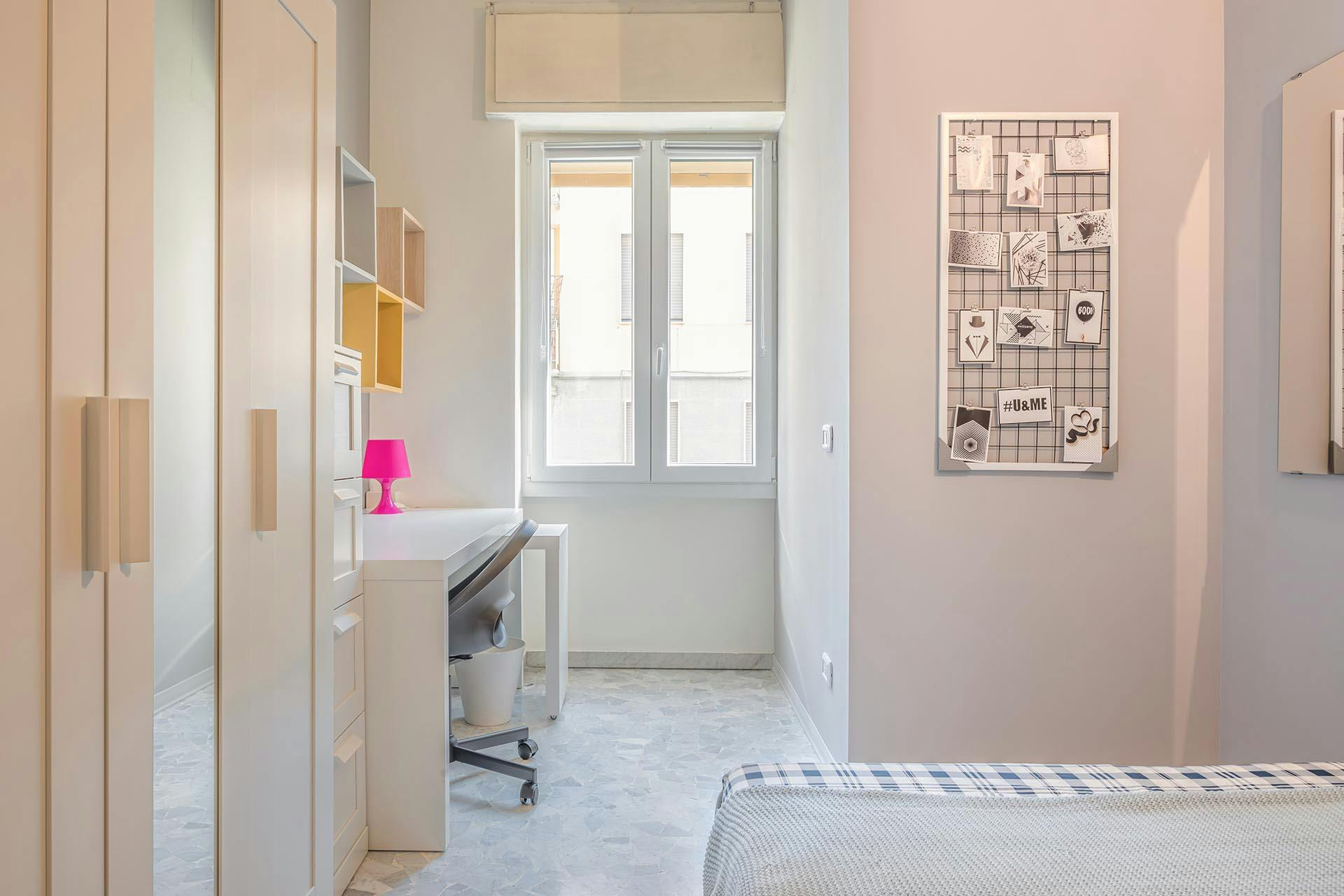 preview gallery tile