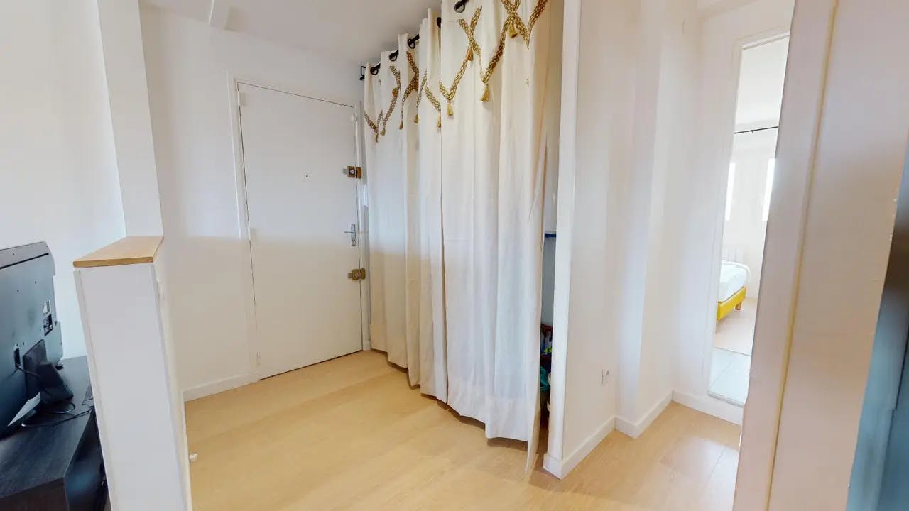 Private room in Rue Claude de Forbin, Toulouse (1604249) room image 5