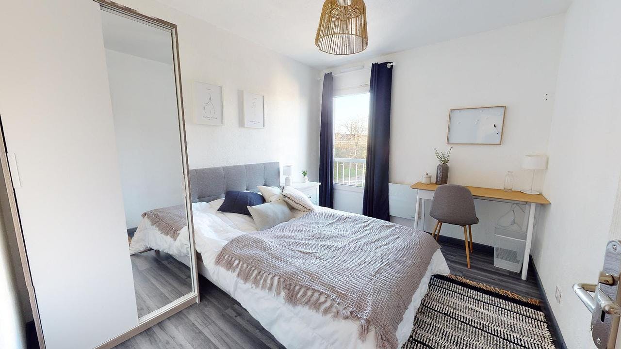 Apartment Lyon, 1 bed, 9m² — photo 5