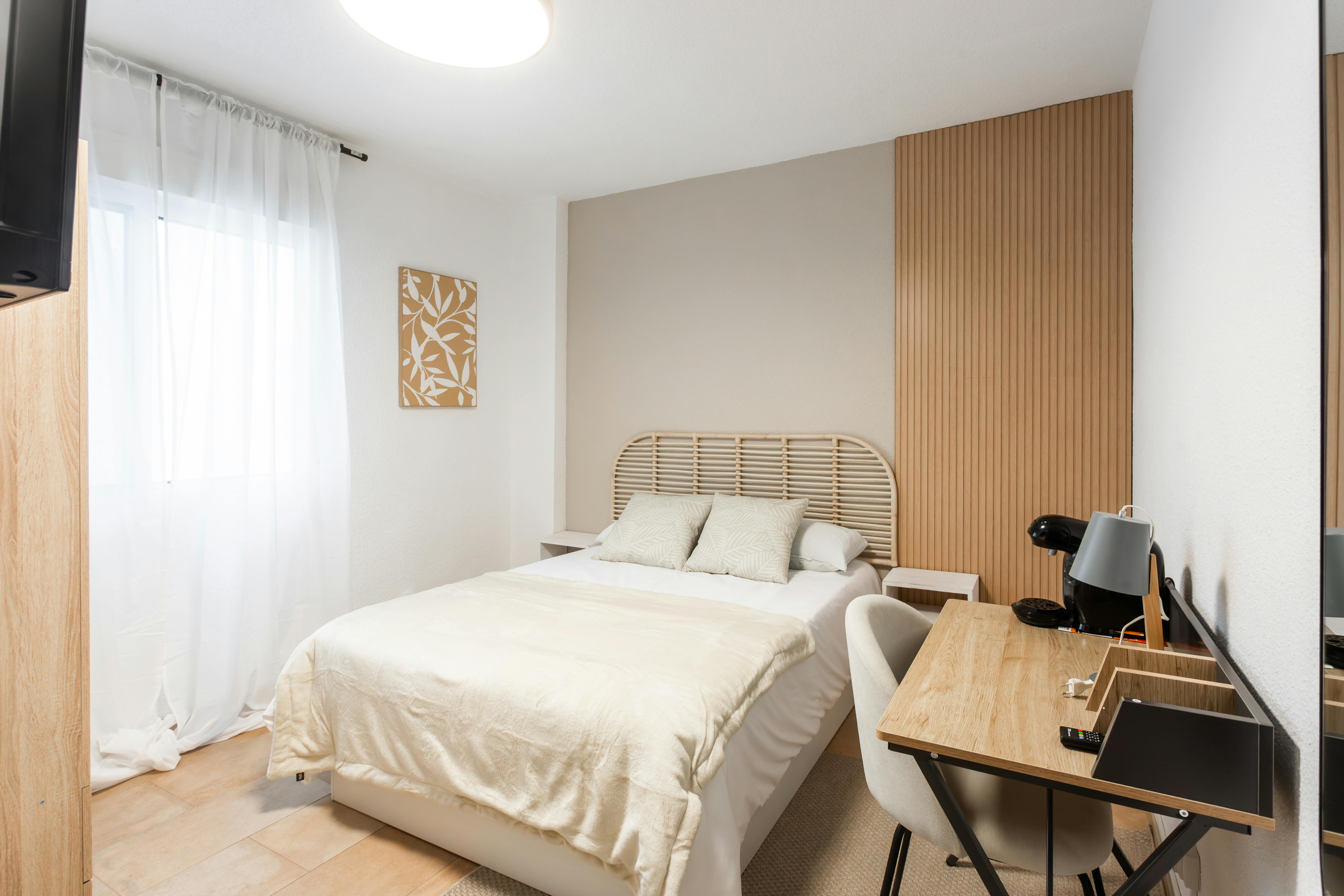 Private room for rent for €560 per month in Alicante (Alacant), Calle Orense