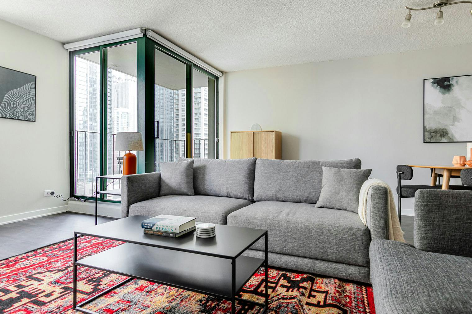 West Huron Street, Chicago, IL preview