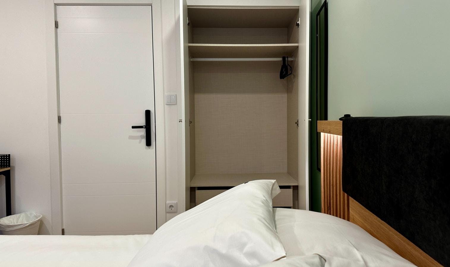 Apartment Viana Do Castelo, 1 bed, 10m² — photo 9