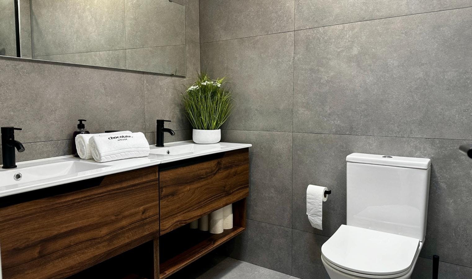 Apartment Viana Do Castelo, 1 bed, 10m² — photo 3
