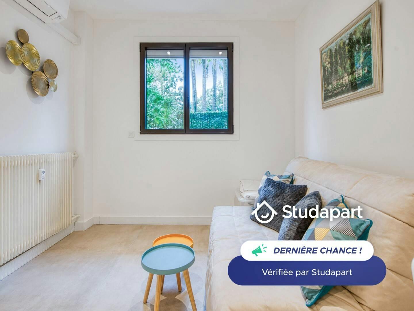 Appartement à louer pour 700 €/mois à Cannes, Rue du Lys