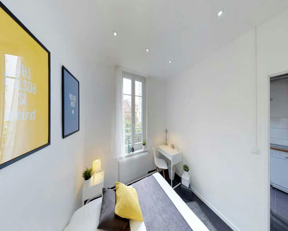 Private room in Rue Maurice Flandin, Lyon (1604958) room image 1