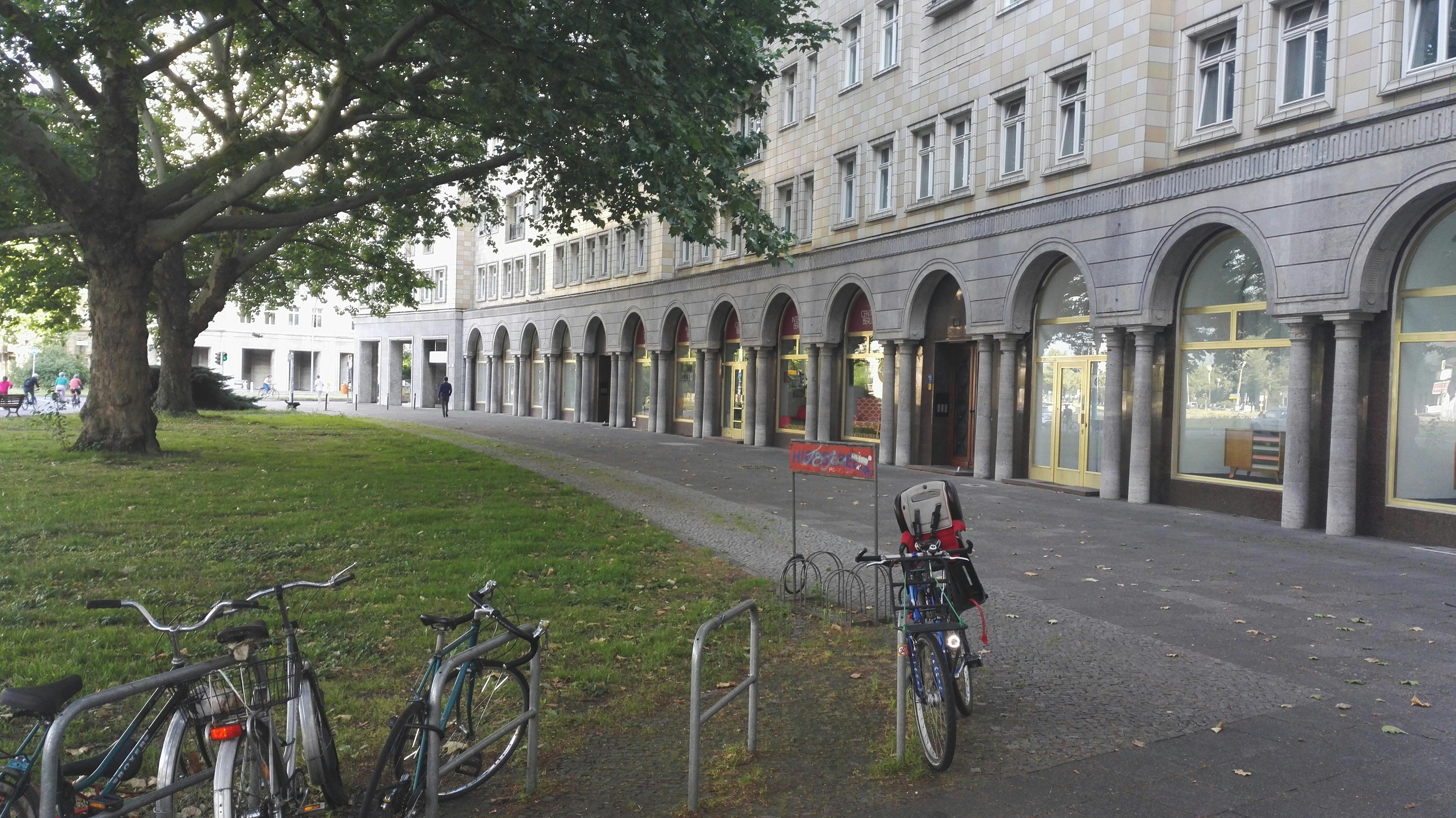 preview gallery tile