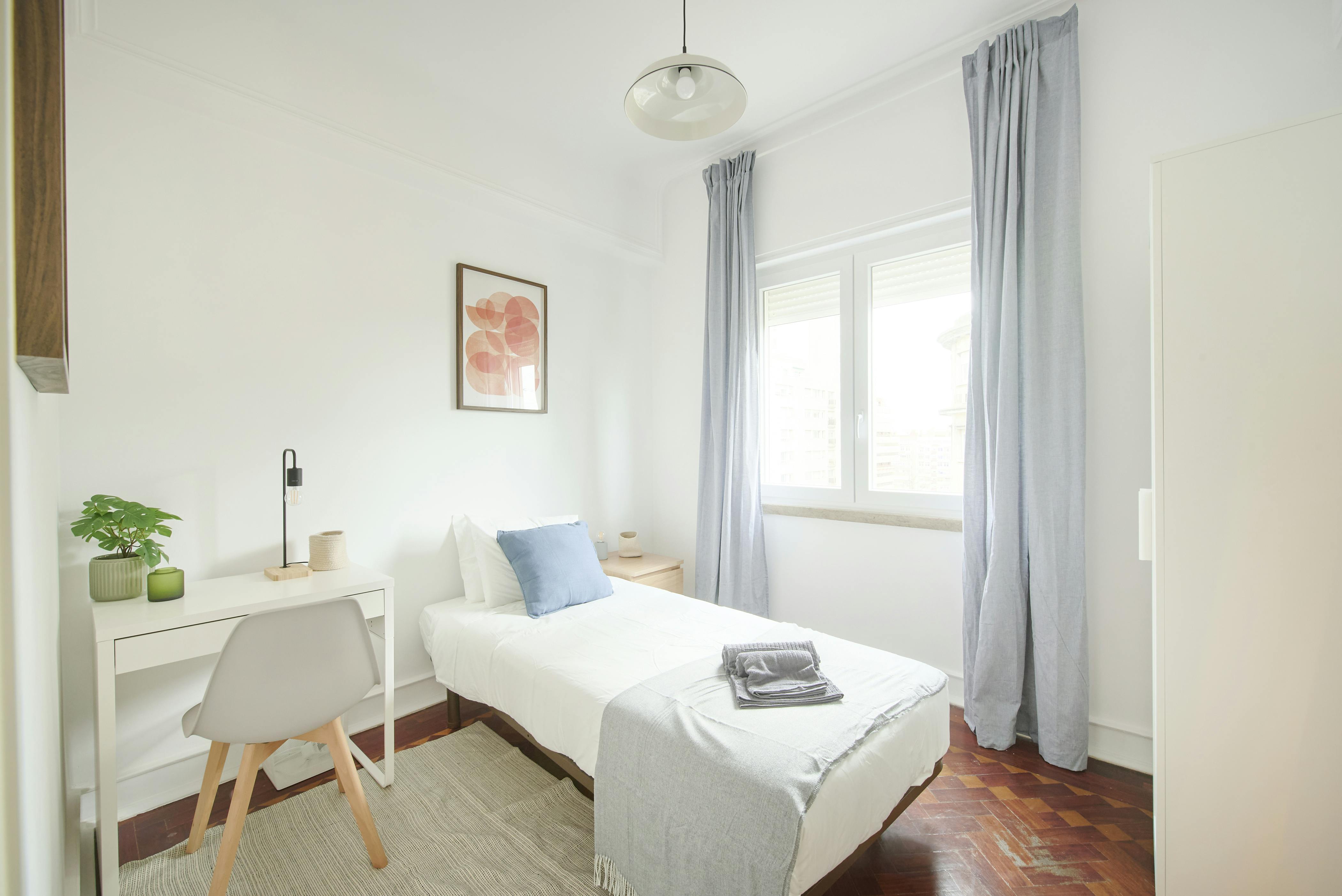 Avenida Fontes Pereira de Melo, Lisbon preview