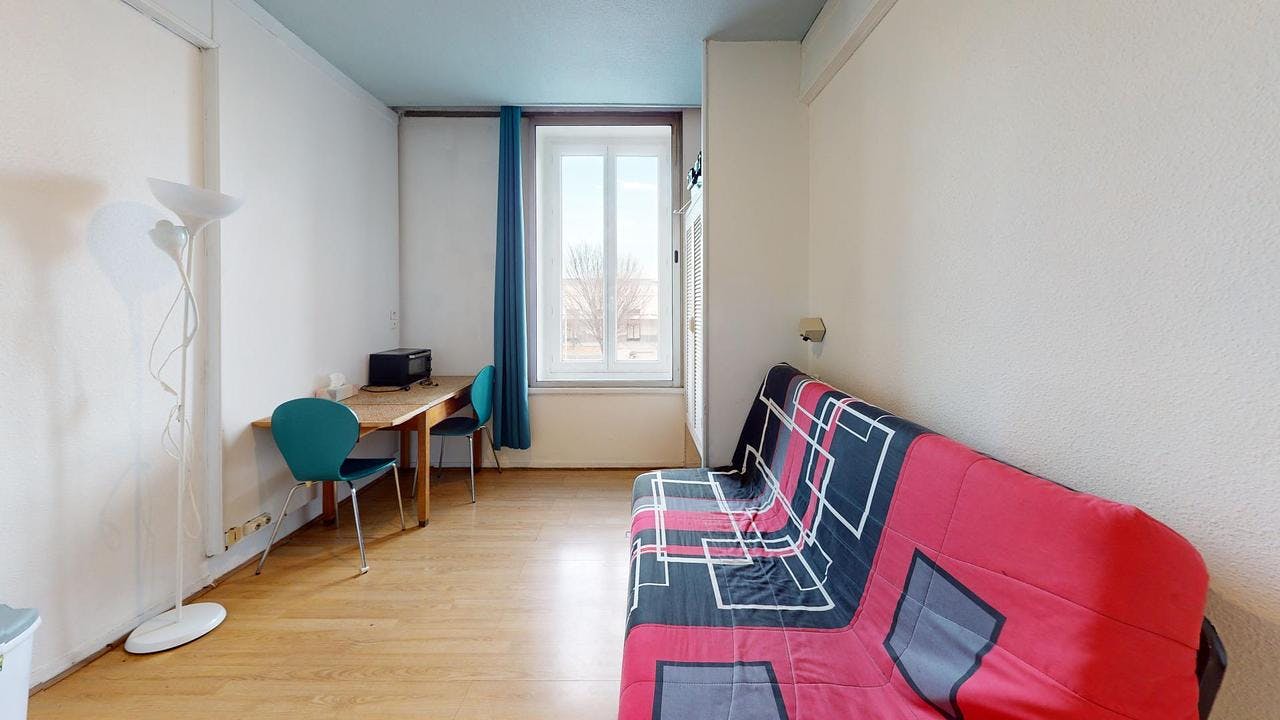 Studio zu mieten für 360 € pro Monat in Clermont-Ferrand, Avenue de l'Union Soviétique