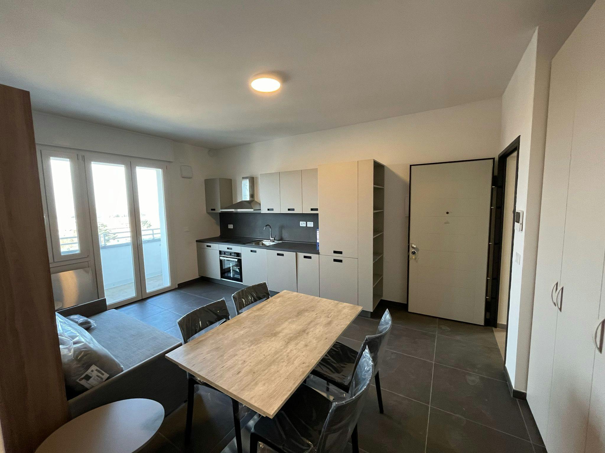 Studio zu mieten für 2.000 € pro Monat in Bologna, Via Martin Luther King