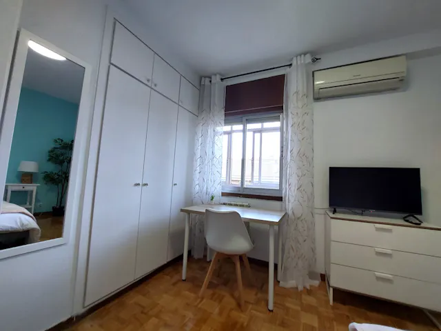 Private room in Calle de Añastro, Madrid (1605716) room image 40