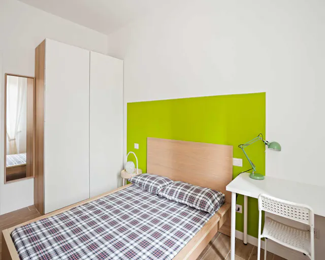 Private room in Viale Legioni Romane, Milan (1605733) room image 2