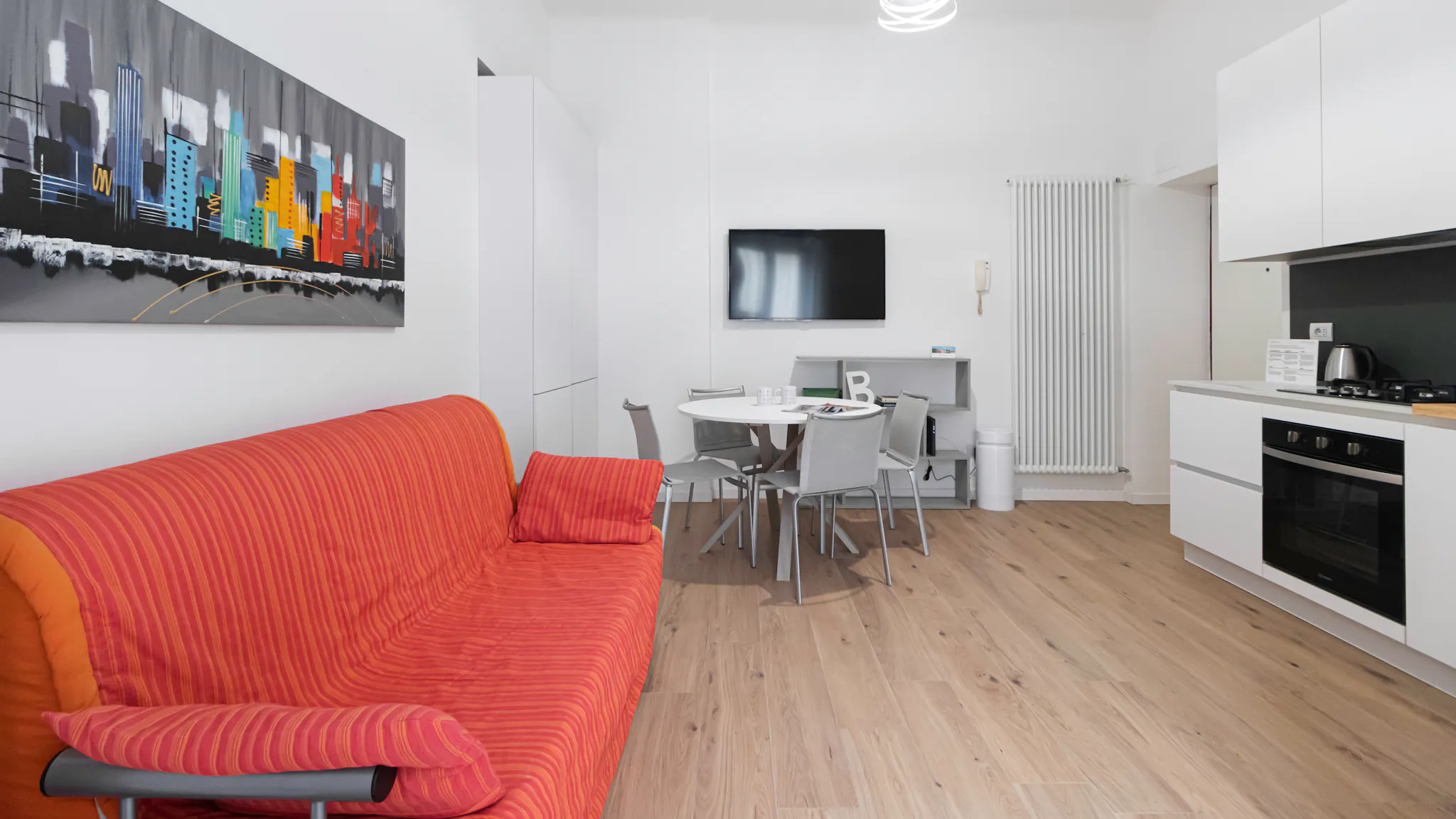 Via Sigieri, Milan preview