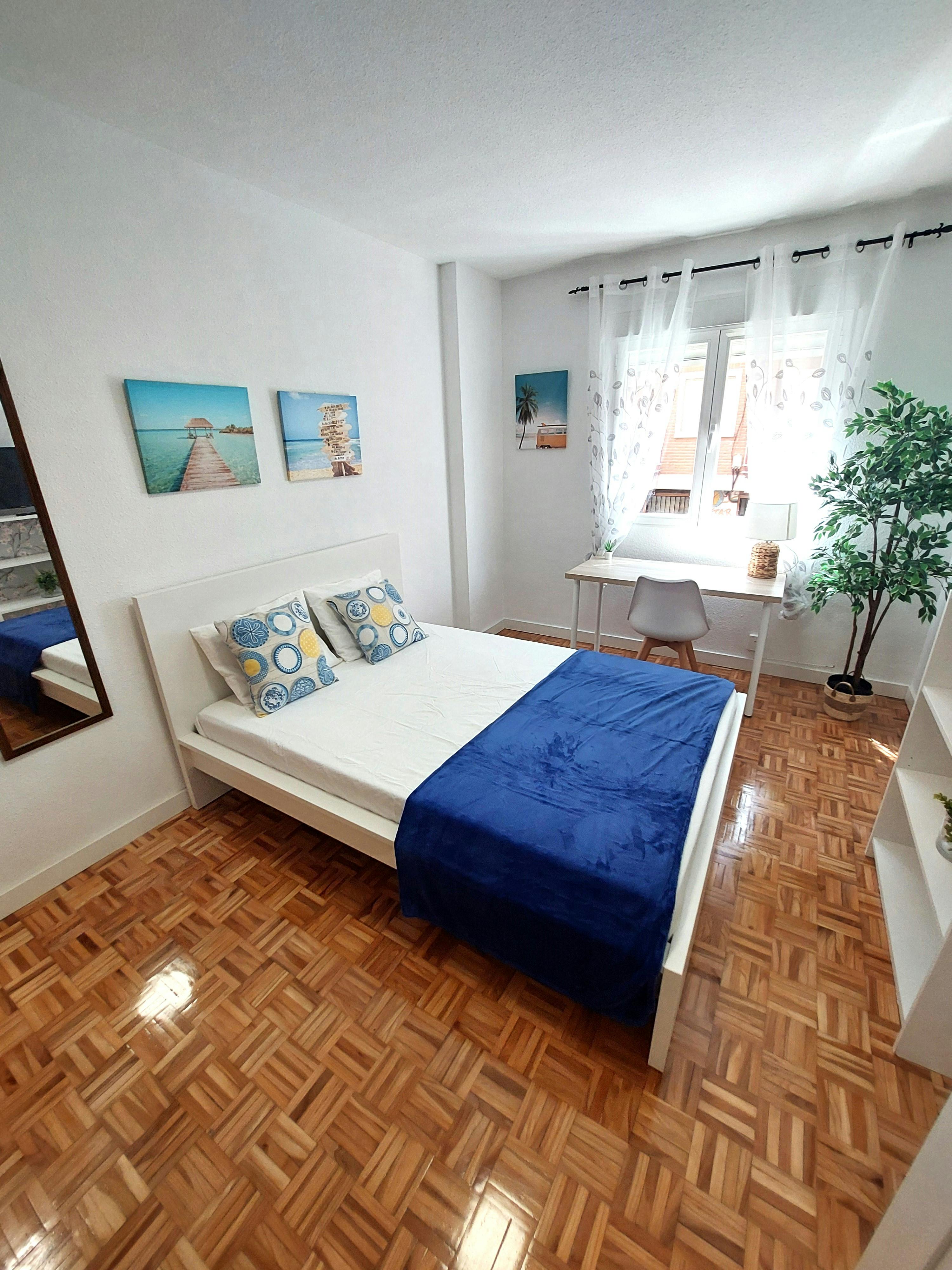 Отдельная комната сдается в аренду за 570 € в месяц в Getafe, Calle Valdemorillo