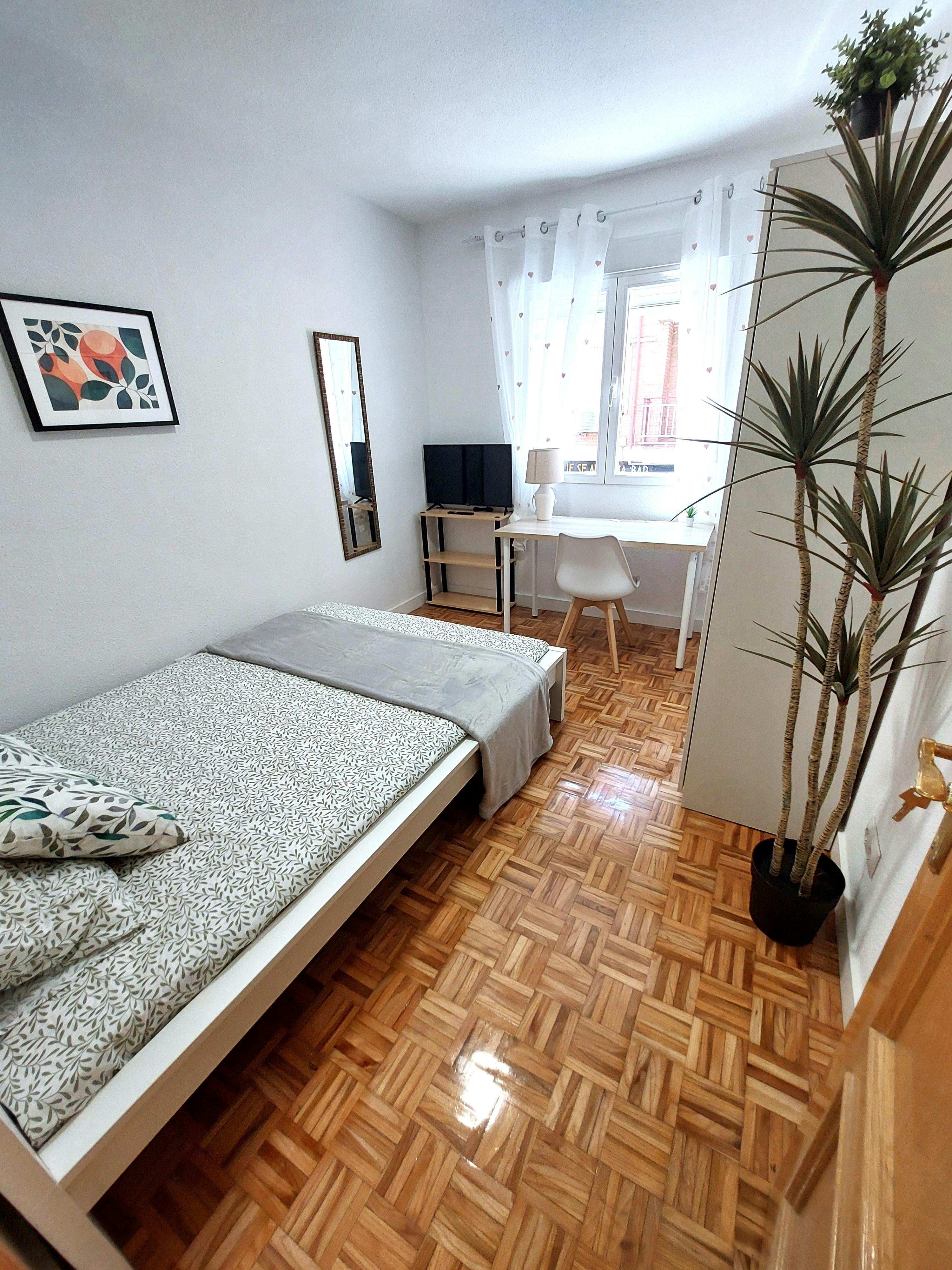 Calle Valdemorillo, Getafe preview