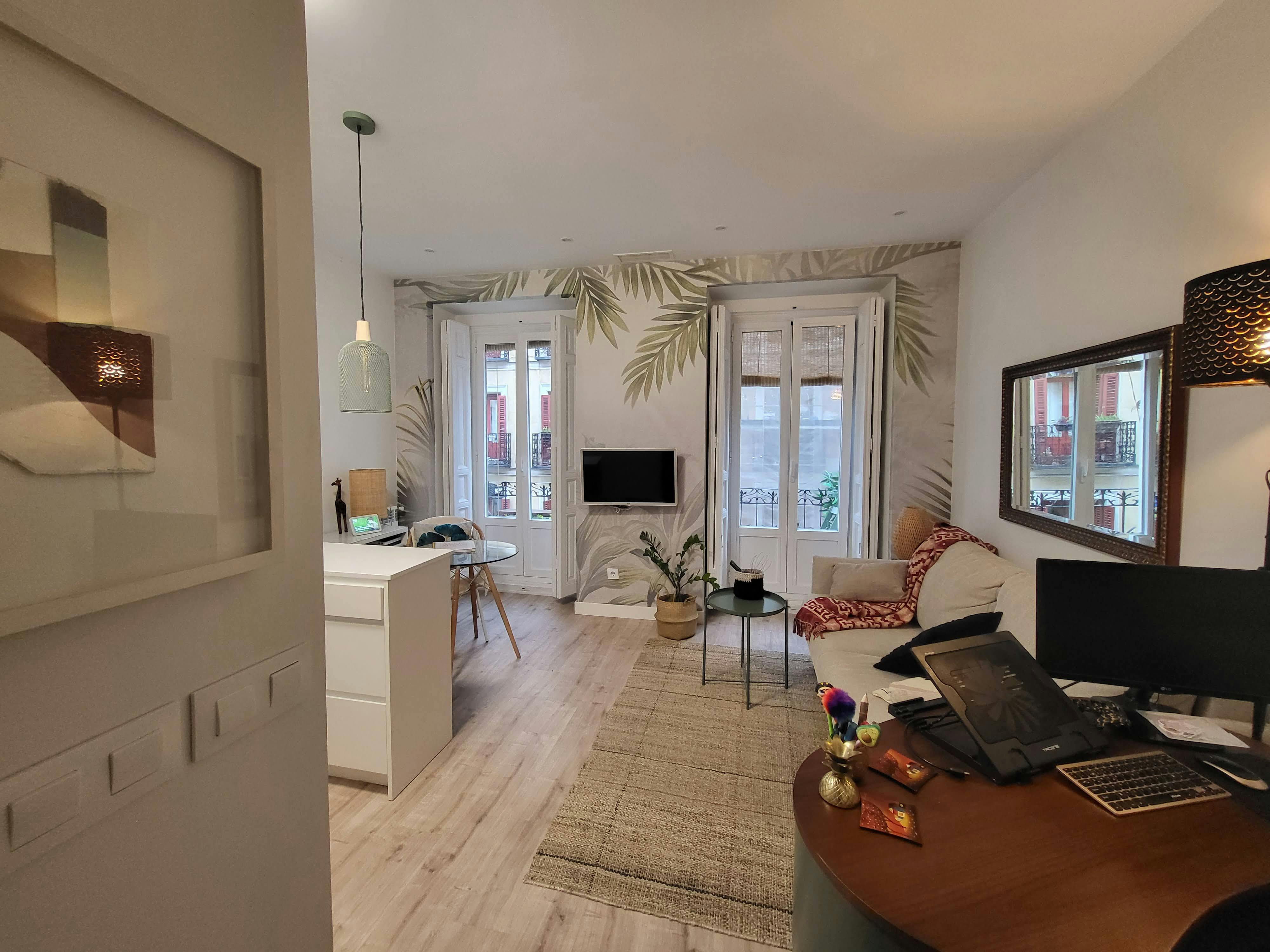 preview gallery tile