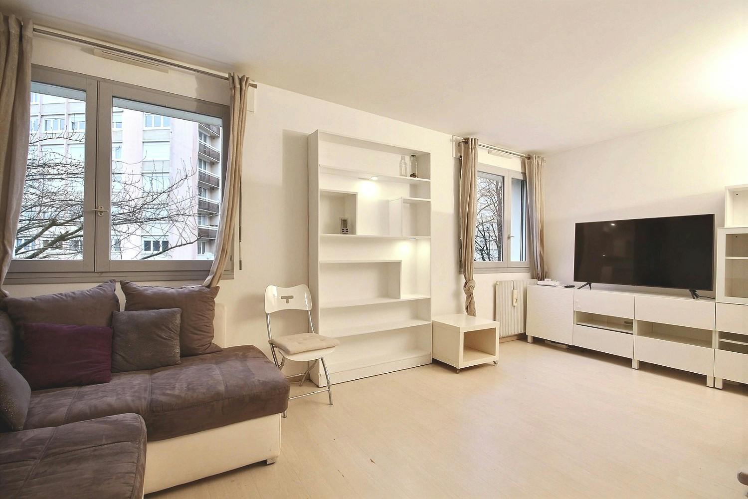 Apartament de închiriat pentru 1.565 EUR pe lună în Puteaux, Avenue du Général de Gaulle