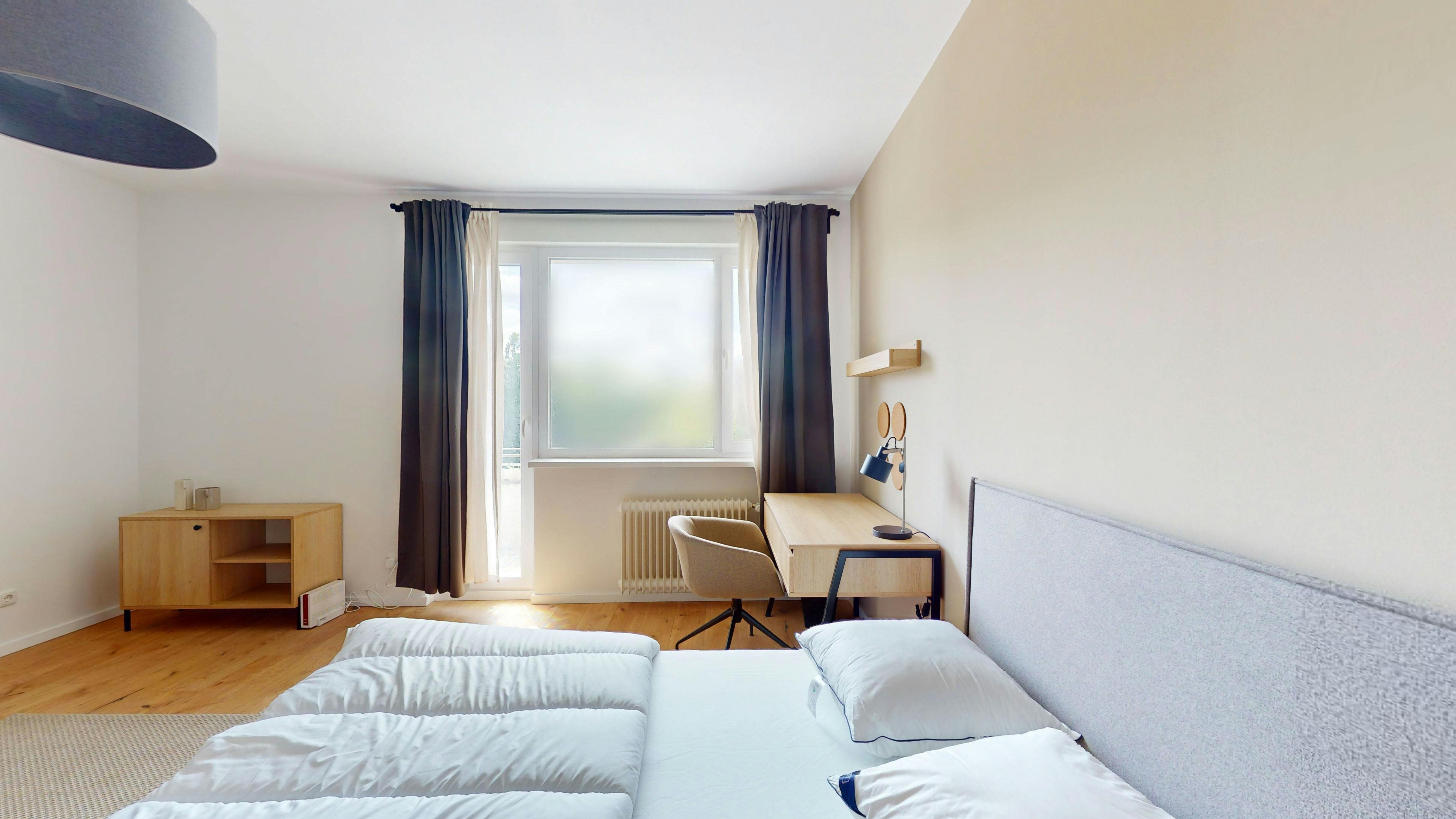 Appartamento in affitto a 1250 € al mese a Berlin, Belziger Straße