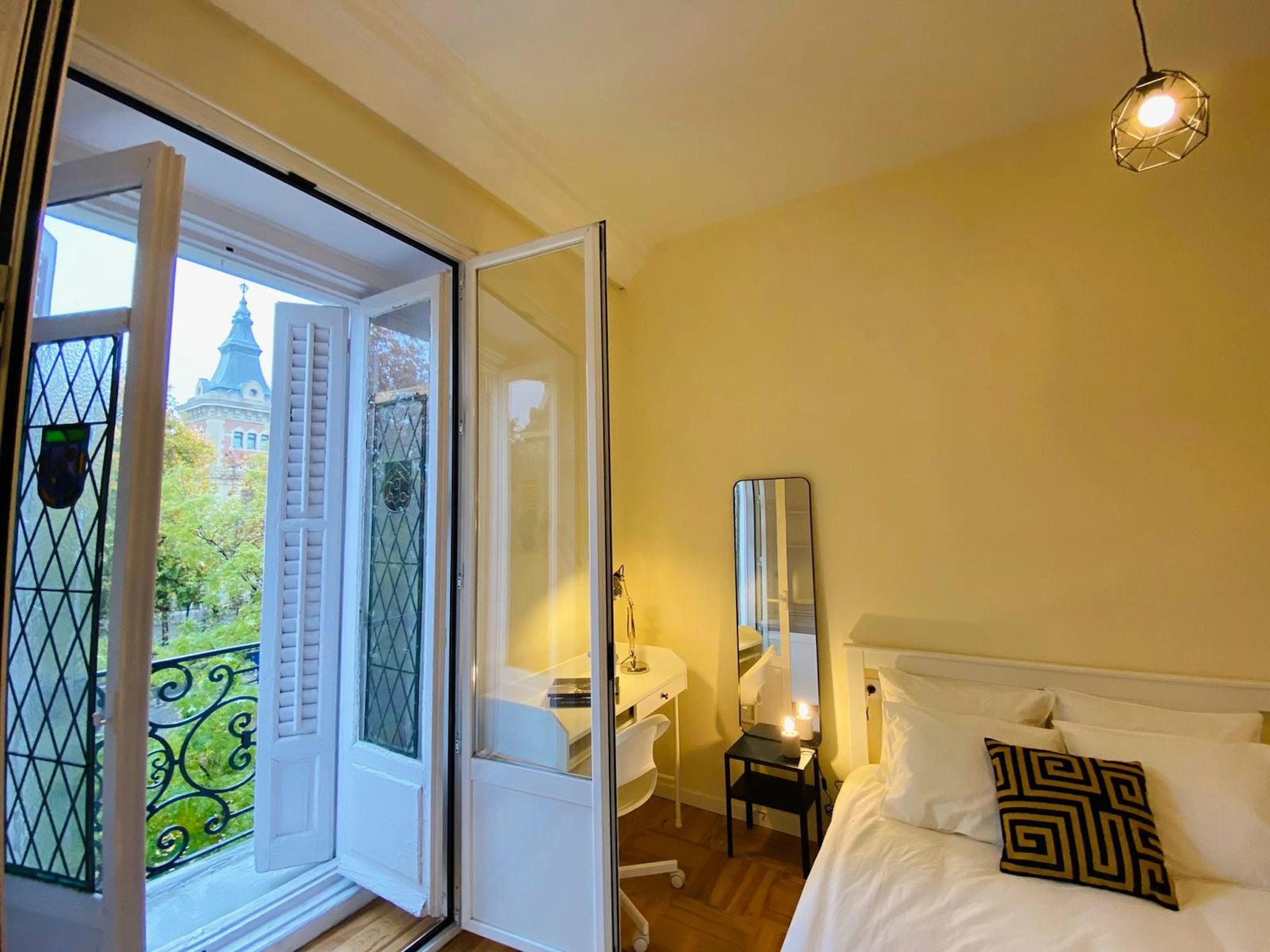 Plaza de Santa Bárbara, Madrid preview