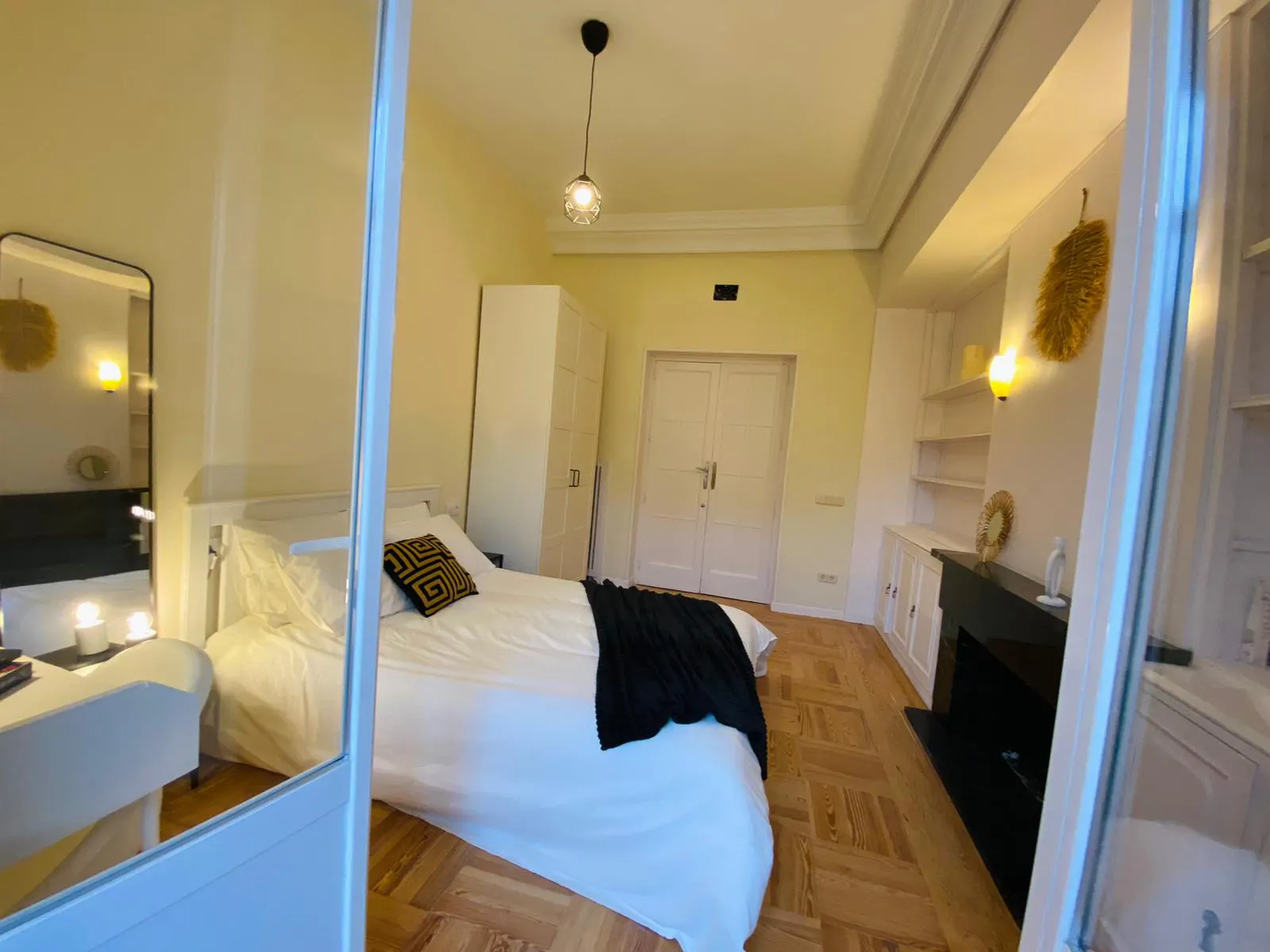 Private room in Plaza de Santa Bárbara, Madrid (1606354) ROOM 4