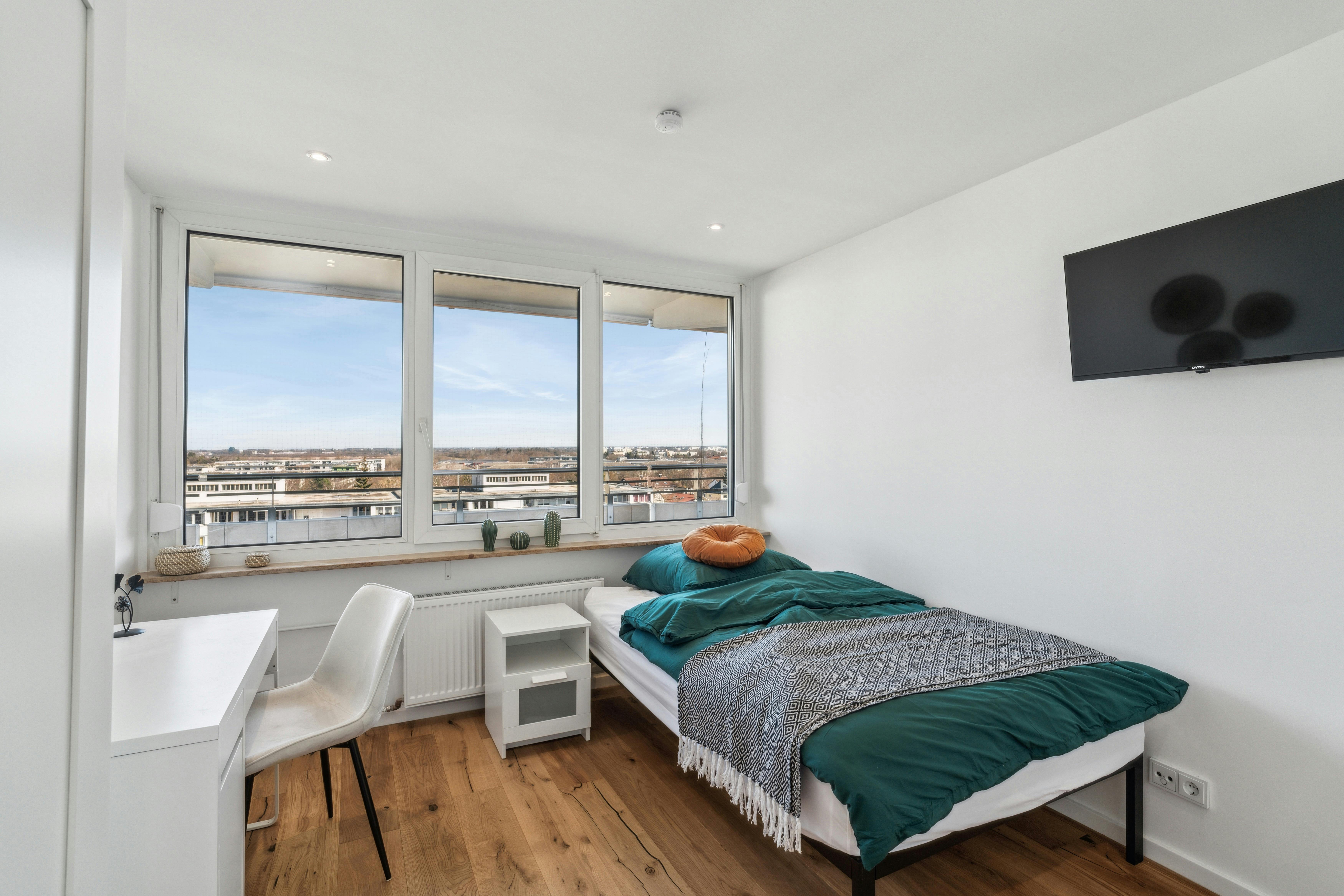 Apartment Munich, 1 bed, 10m² — photo 1